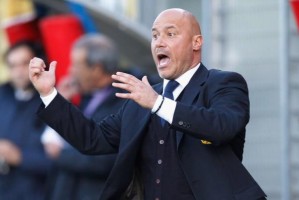 世界杯手机直播官网下载-苏宁备战搭建“临时增援团” 国米青训名帅现身督训